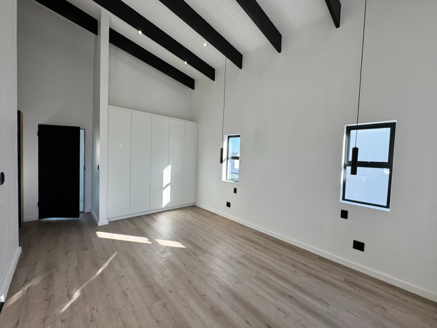 3 Bedroom Property for Sale in Sandown Western Cape